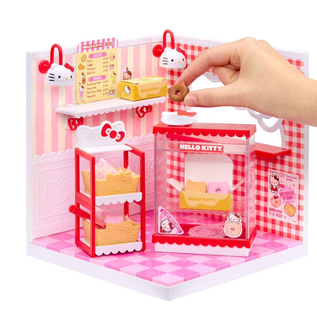 MGA's Miniverse Make It Mini Spaces Hello Kitty®