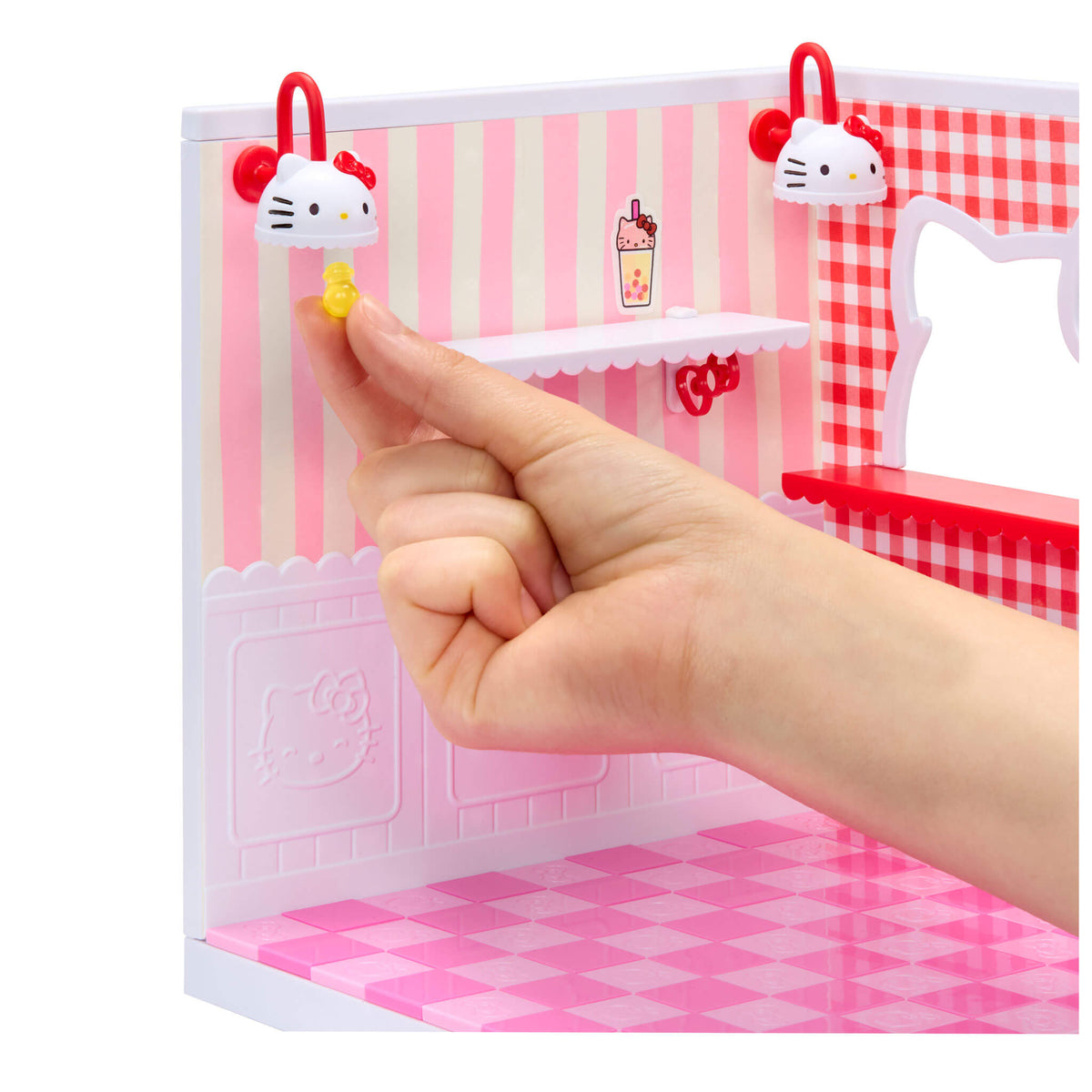 MGA's Miniverse Make It Mini Spaces Hello Kitty®