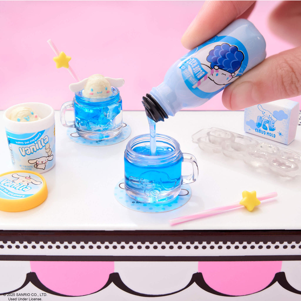 MGA's Miniverse Make It Mini Hello Kitty® and Friends Series 2- 6 Pack Mini Collectables