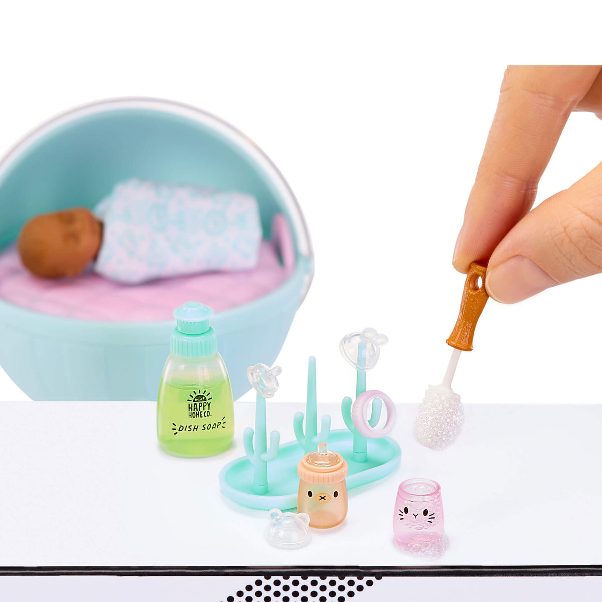 MGA's Miniverse Make It Mini Real Baby Make It Mini Baby Food Mini Collectibles