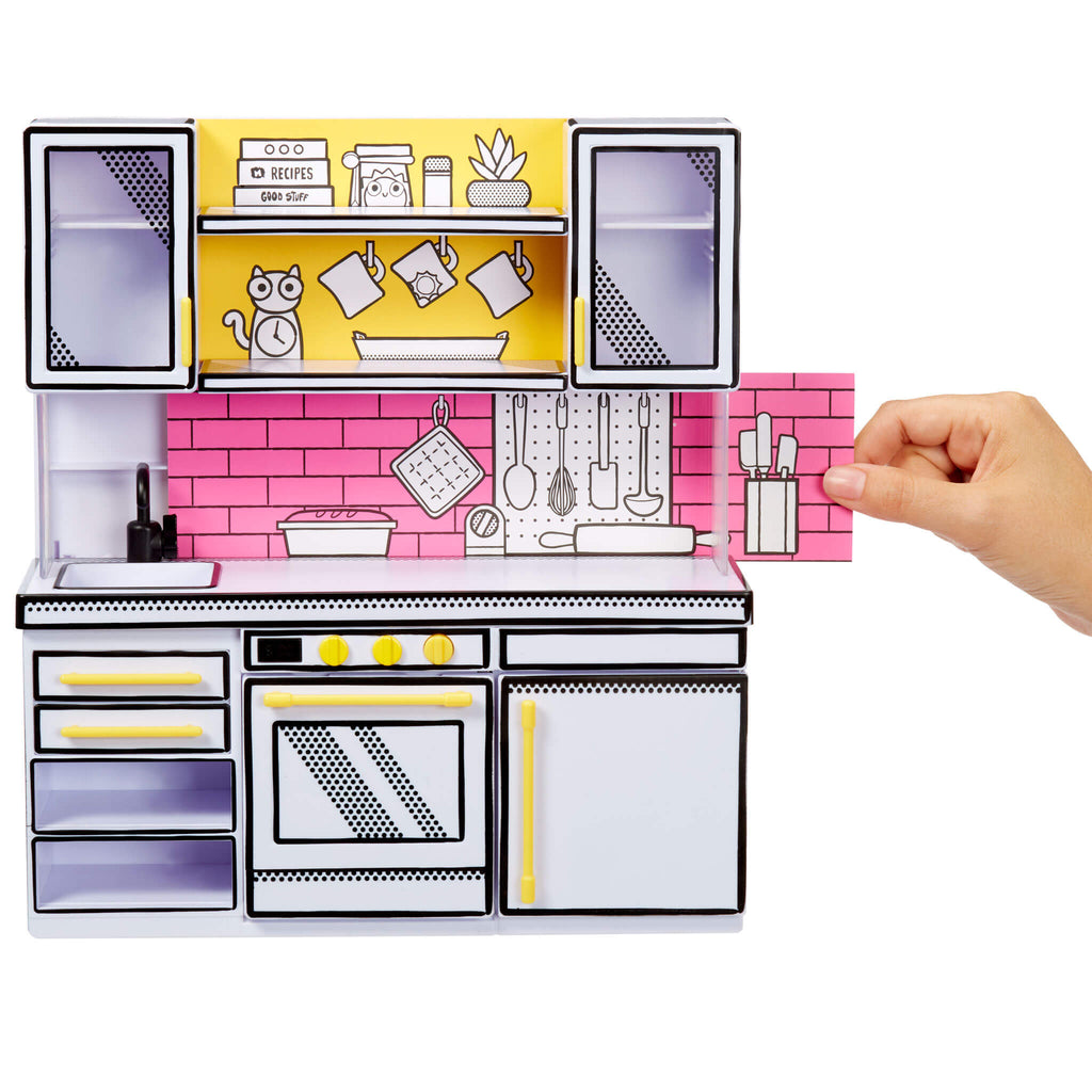MGA's Miniverse Make It Mini Kitchen