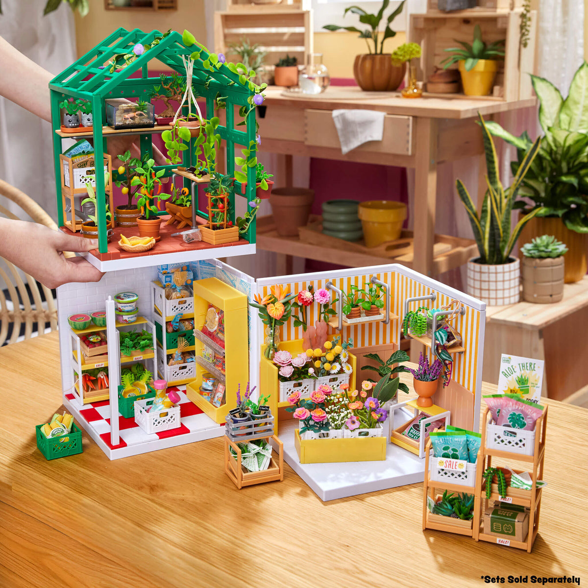 MGA's Miniverse Make It Mini Spaces Greenhouse