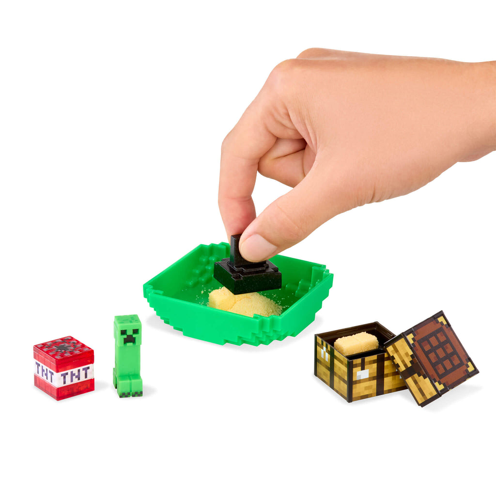 MGA's Miniverse Make It Mini Minecraft (6 Pack)